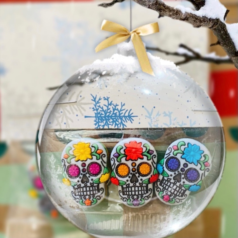STARBUCKS🧜‍♀️ Straw & Skulls Ornament Toppers Set
